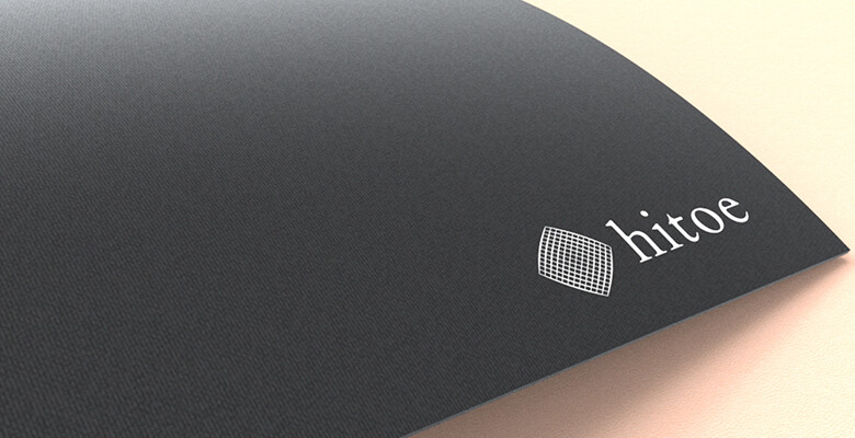 Image: hitoe® enables measurement of biometric signals in scenarios where the wearer is perspiring, such as when playing spirts, and also enables measurement of the wearer's heart rate. 
