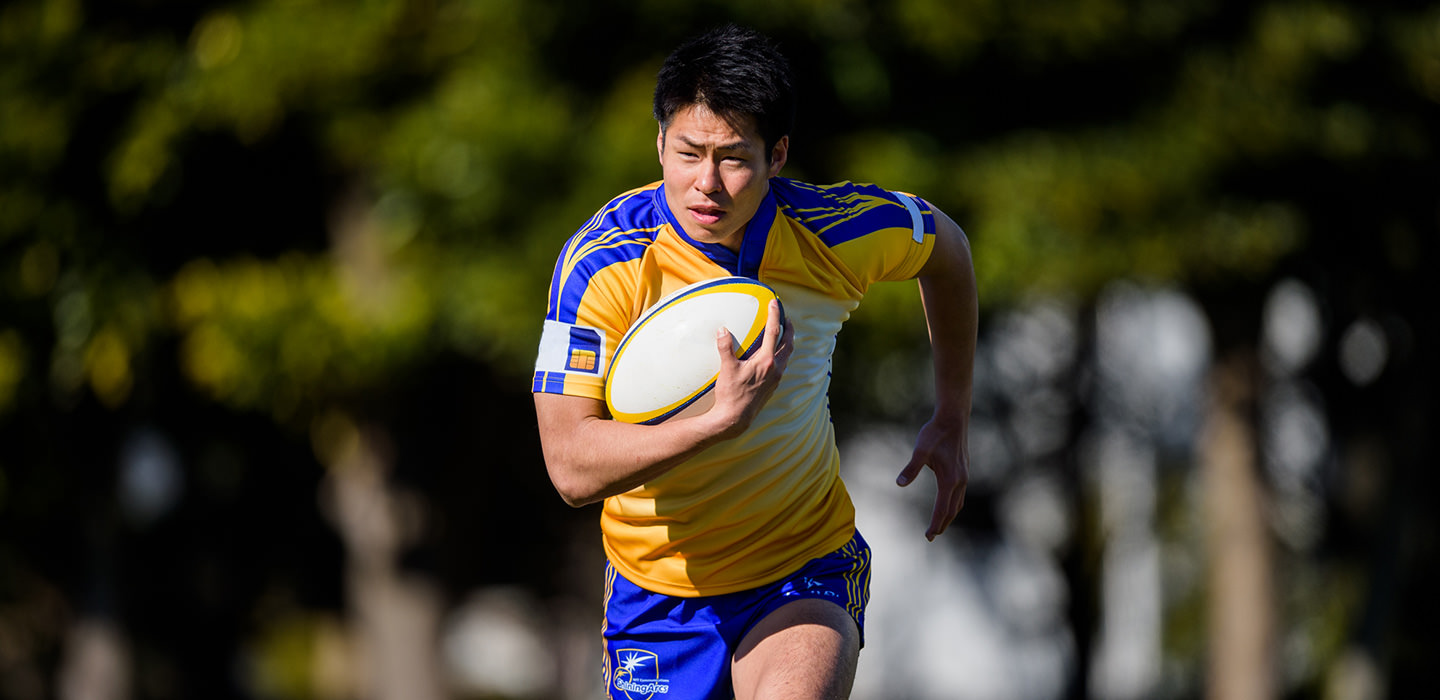 Image: Photograph of Kazushi Hano during a rugby match.
