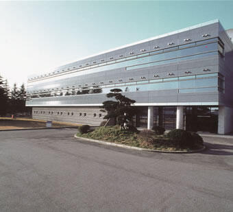 (Photo 5) Fujikura Sakura Works (Advanced Technology Laboratory)