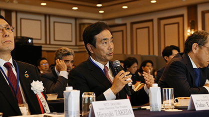 Appearance at the award ceremony3