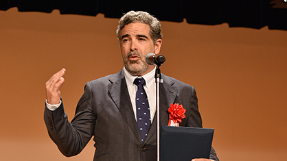 Appearance at the award ceremony4