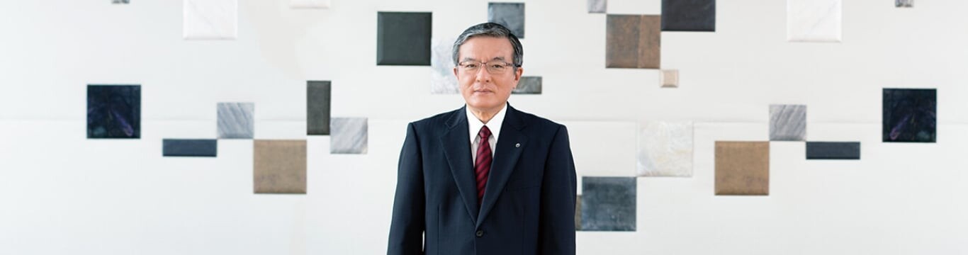 代表取締役社長 島田明の顔写真です。