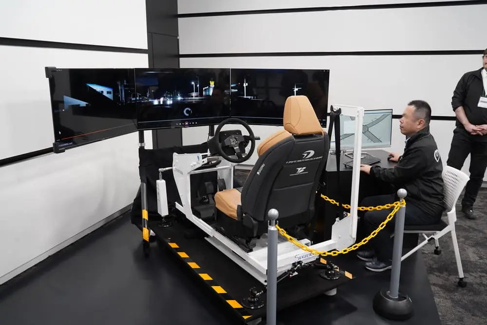 画像：モビリティ × AIが切り拓く安心安全な社会