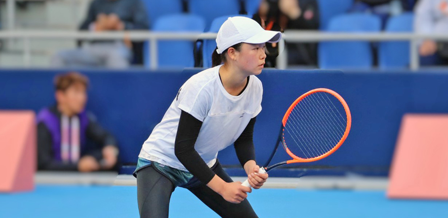 画像：鈴木 梨子選手の競技風景の写真。