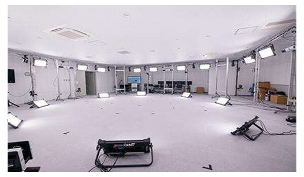 写真1. NTTドコモ XRスタジオ。