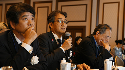 授賞式登壇の様子3