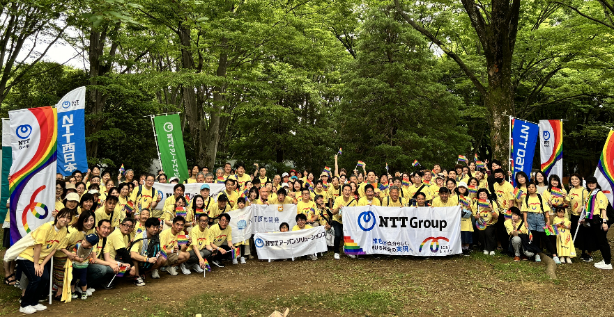 画像：昨年のTokyoPride2025では、NTTグループの社員・ご家族200名が参加